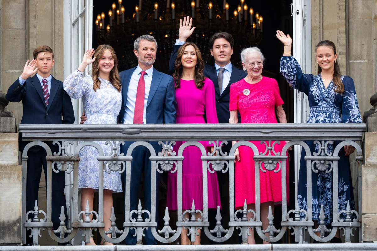 ヴィンセント王子、クリスチャン皇太子、フレデリック国王、メアリー王妃、イザベラ王女、ジョセフィーヌ王女