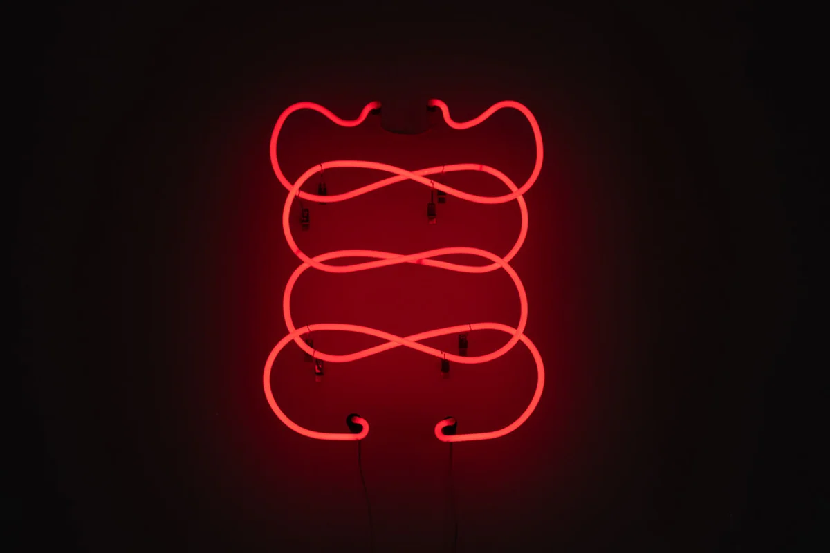 冥界の未来的なヴィジョンを提示するアンドの画像_4