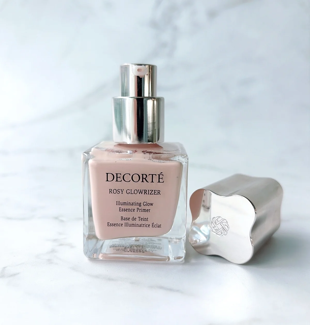 コスメデコルテ ロージー グロウライザー＋ キャップを開けたところ