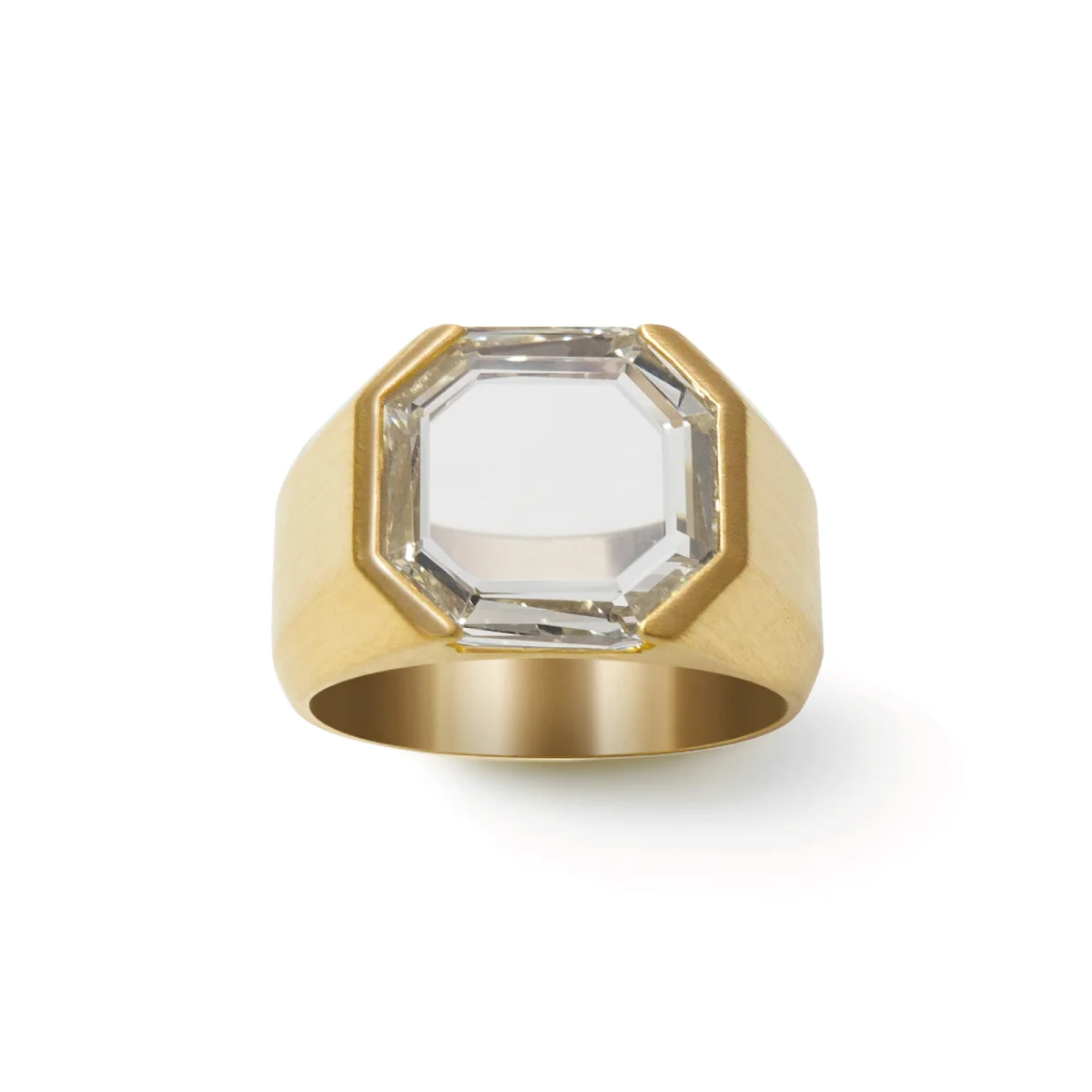 シハラ　Cut-Cornered Square Signet Ring 5.01ct　「エクスクルーシブ ダイヤモンド」コレクション