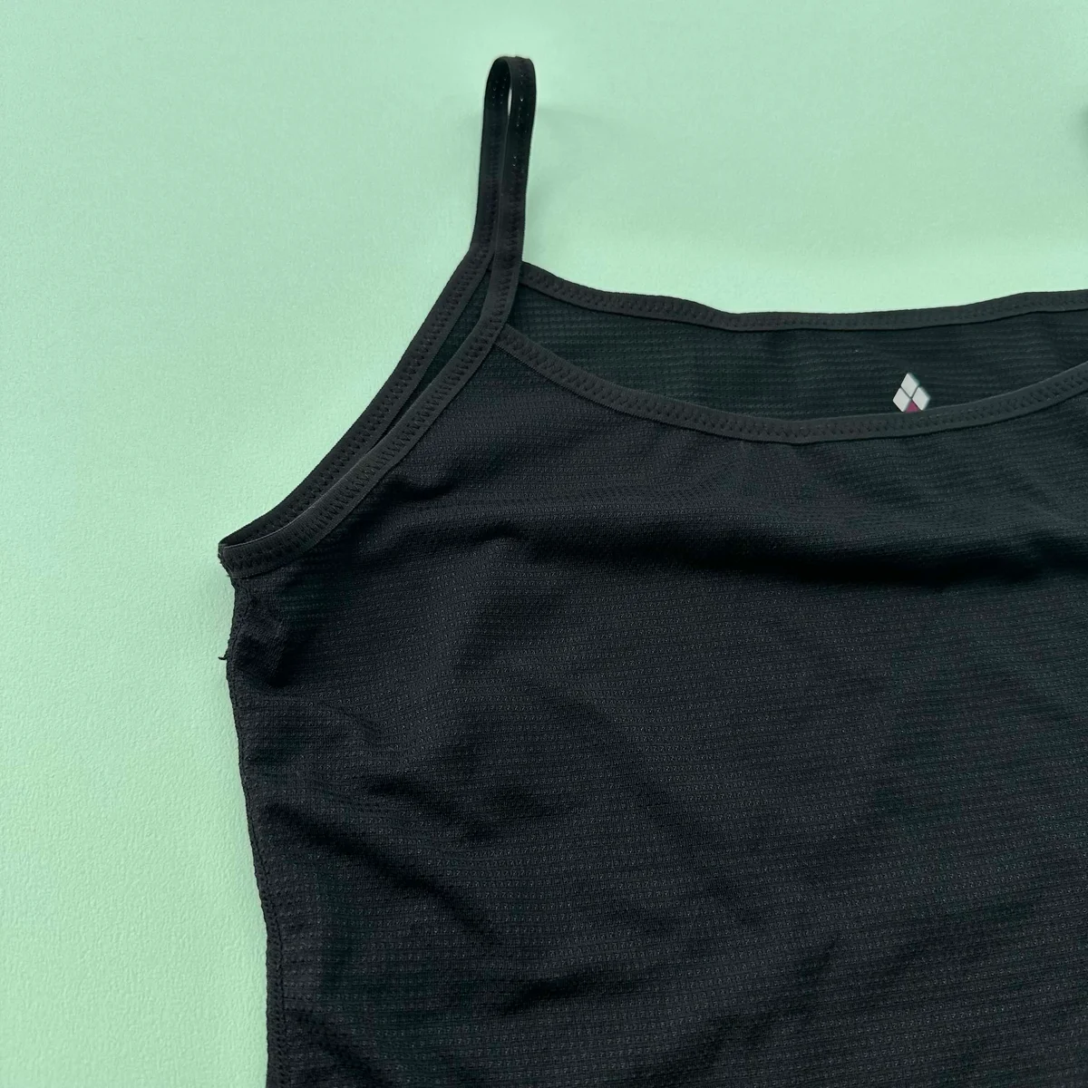 ジオライン クールメッシュ キャミトップ Women's　モンベル　ブラック　脇高　首周り