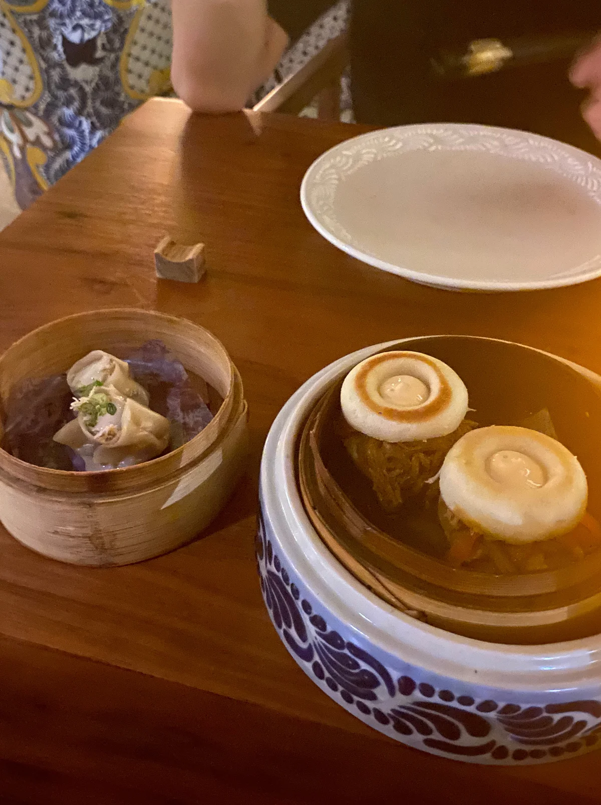 CHINO POBLANOで食べられる、中華感の強い蒸籠に入った料理