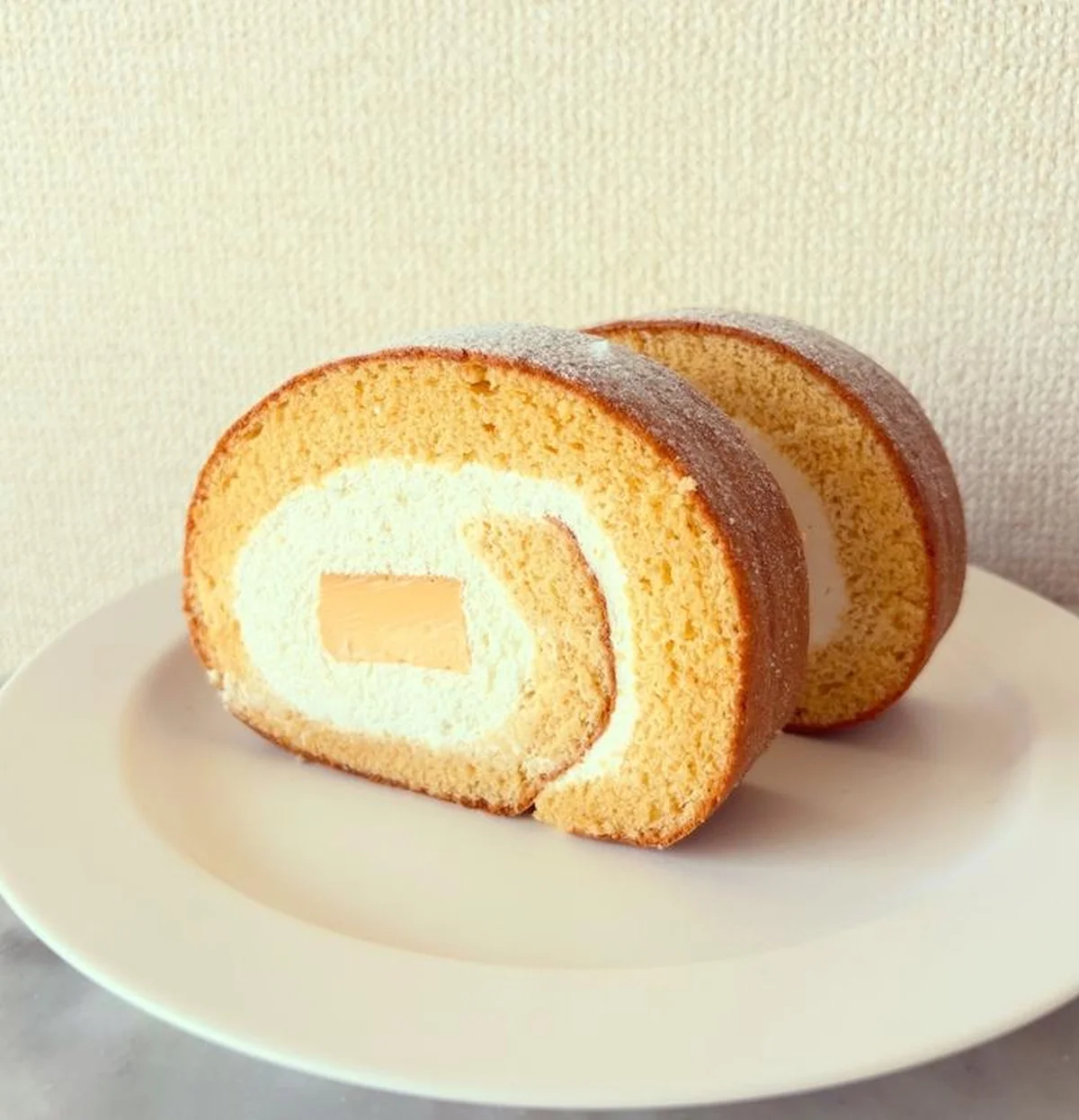 八芳園初のパティスリー。子どもから大人まで年代問わずに喜ばれるプリンロールは絶品！