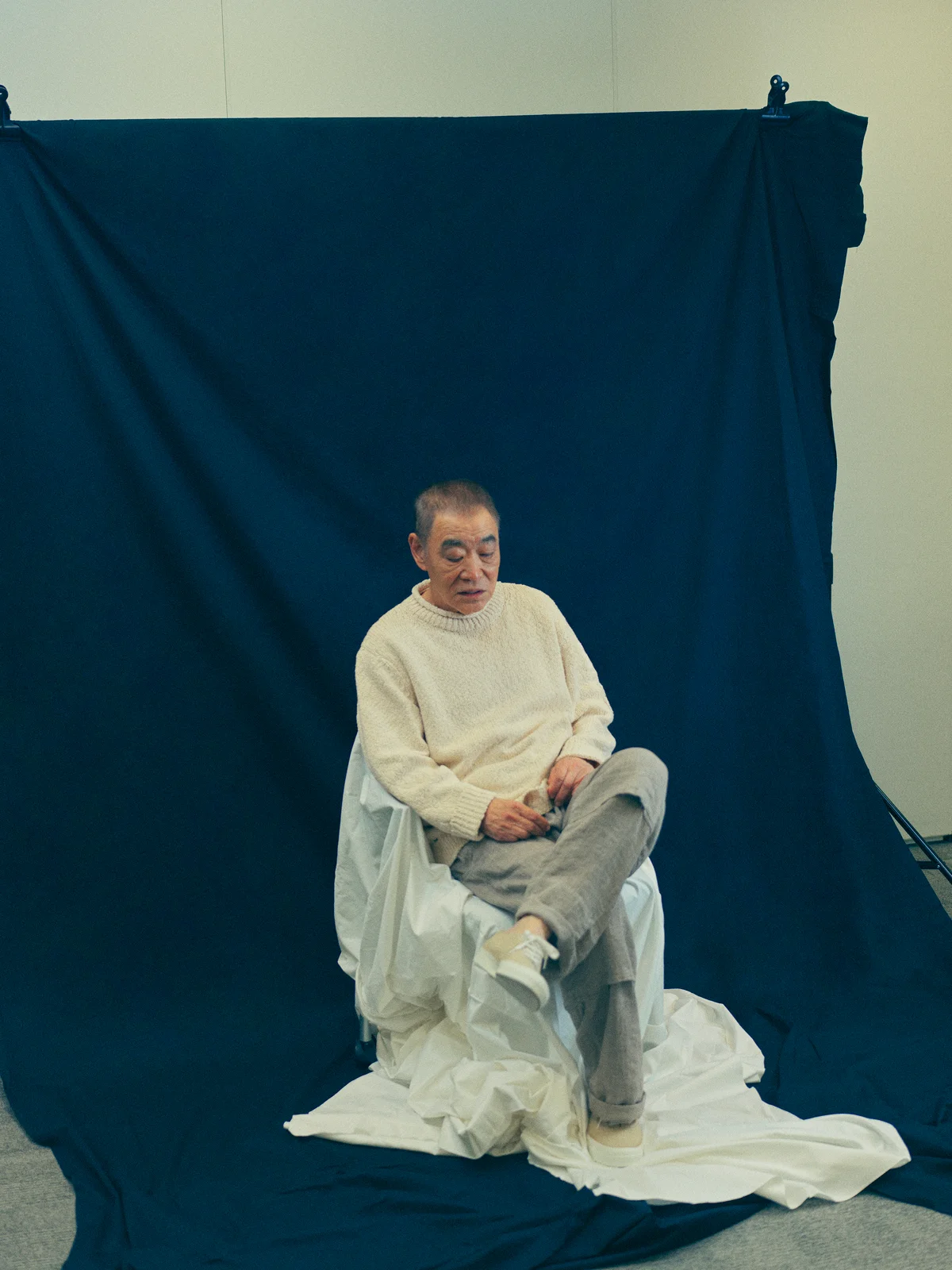 SPURが『レンタル・ファミリー』柄本明にインタビュー