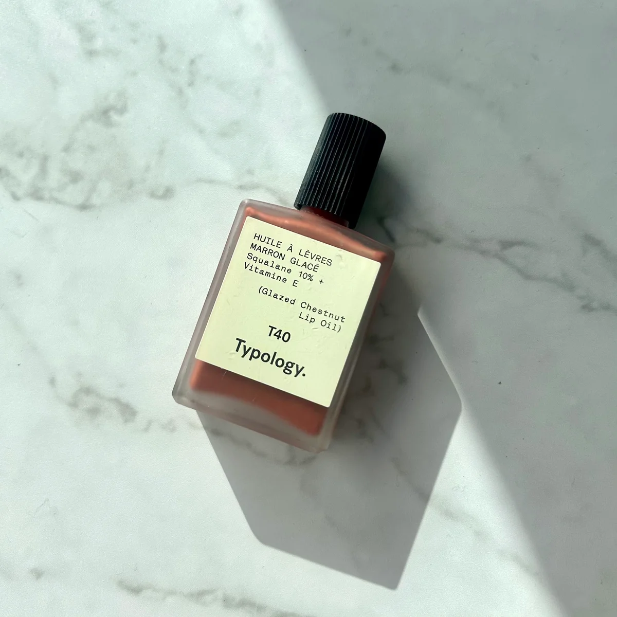 Typology リップオイル