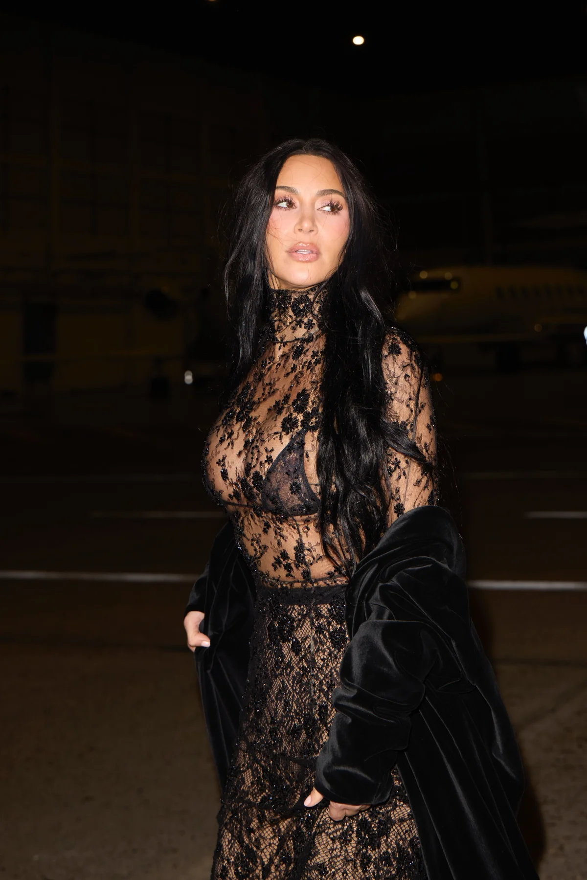 ナイトアウトするキム・カーダシアン