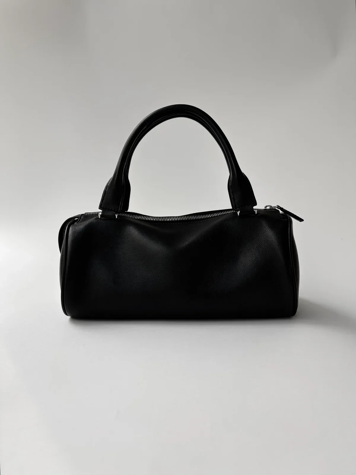 ザ・ロウのバッグ「Edith」