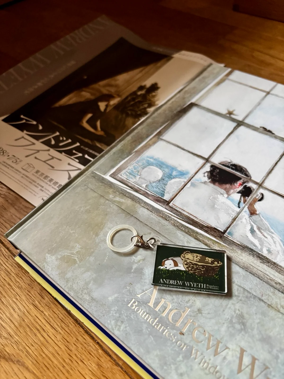 「アンドリュー・ワイエス展」公式グッズのアンブレラマーカーと展覧会公式図録