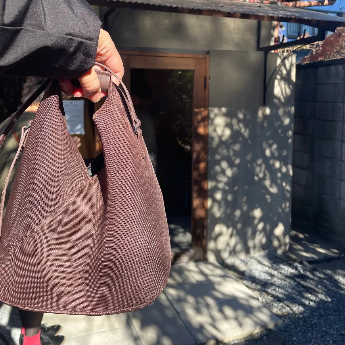 エムエム６ メゾン マルジェラの「ジャパニーズ」バッグ　ブラウン