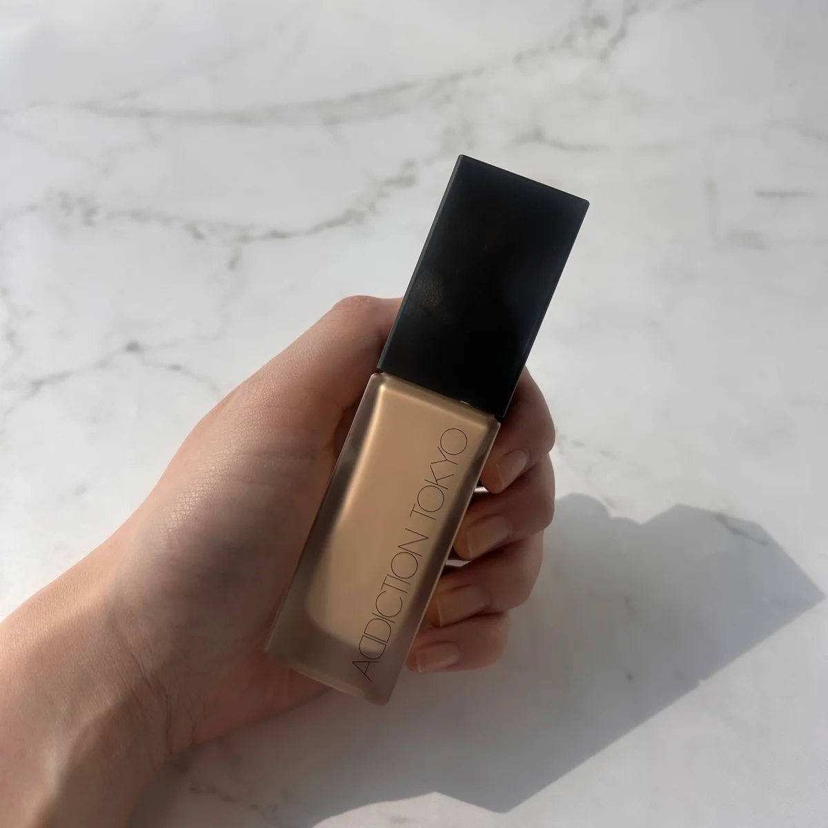 アディクション　ザ ファンデーション　コンフィデント フィックスは崩れにくい