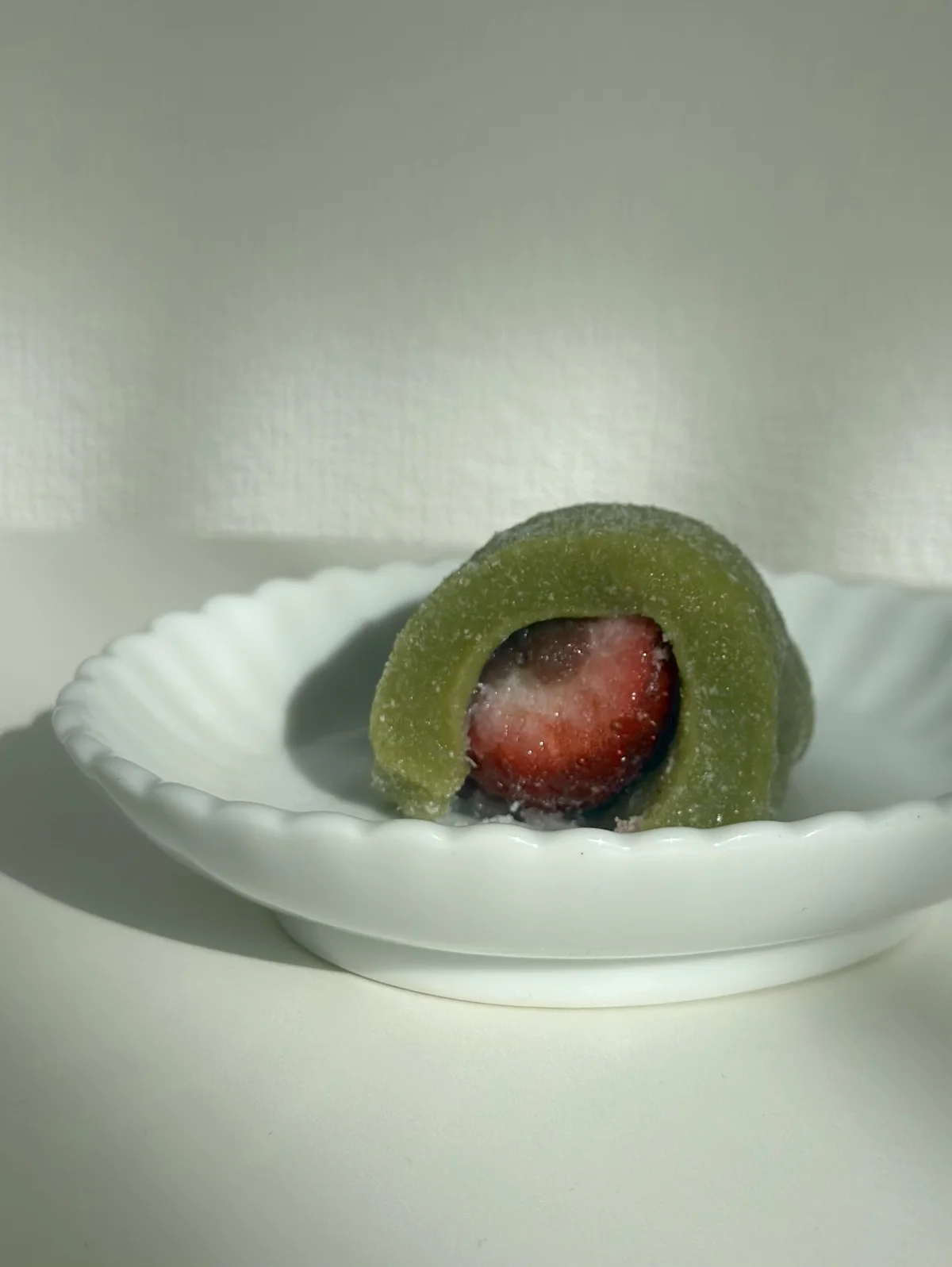 菓子たかむら　　八衣　苺