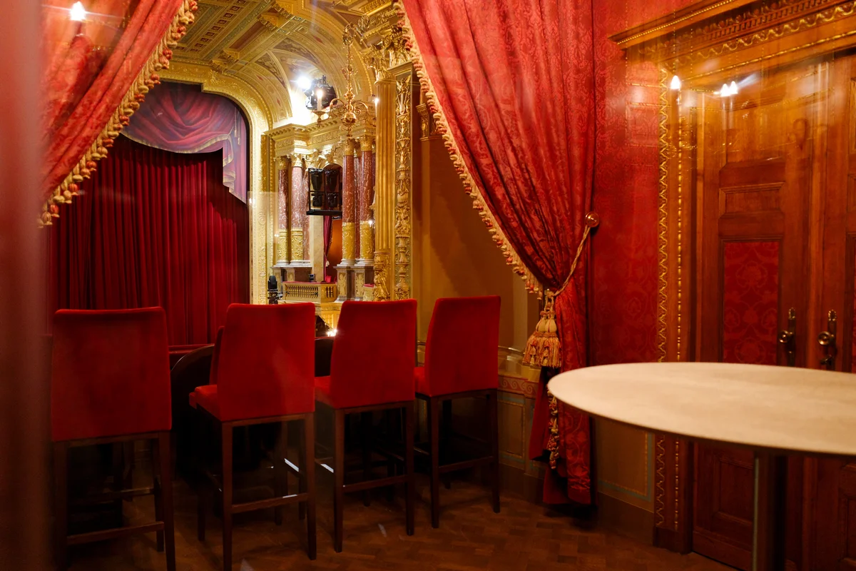 【ブダペスト開運旅】ハンガリー国立歌劇場のロイヤルボックス