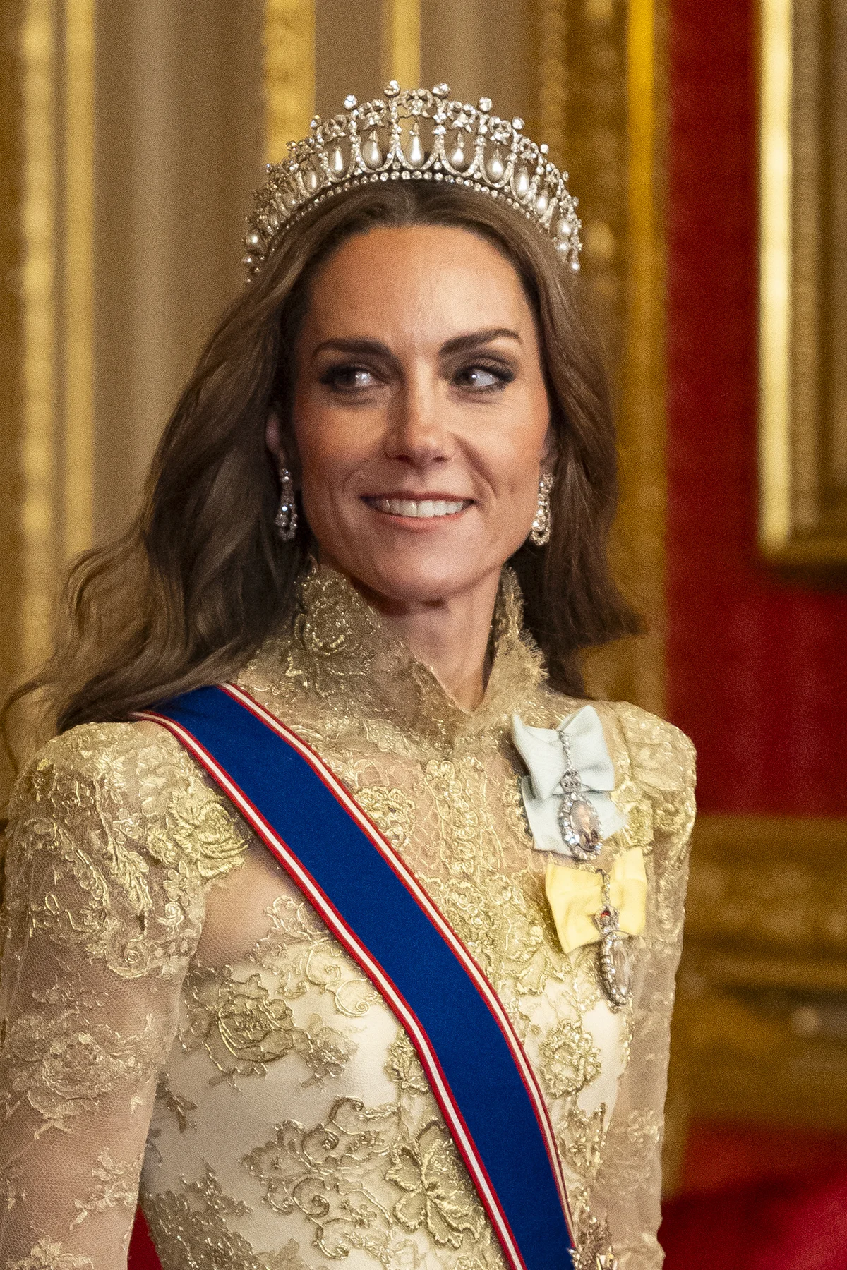 「息を呑むほど美しい」キャサリン皇太子妃の画像_2