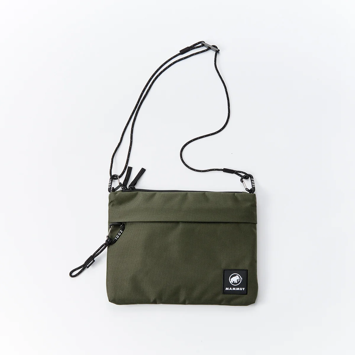 マムートの「エクセロン 2.0 サコッシュ ジャパンエクスクルーシブ」　正面