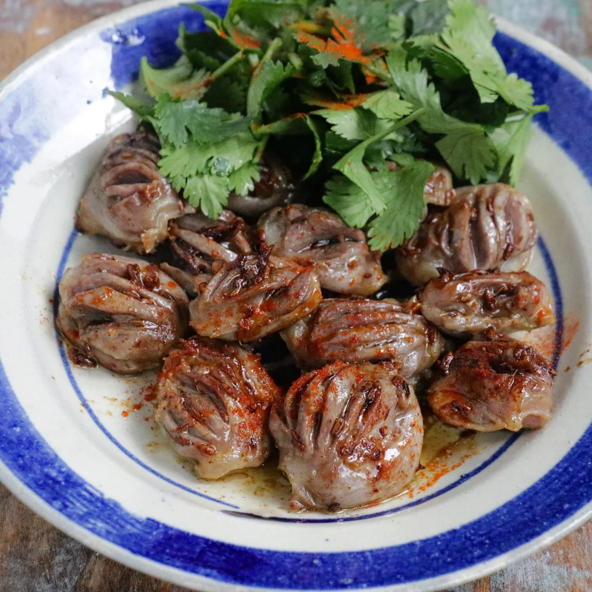 ②	砂肝のガーリッククミン炒め