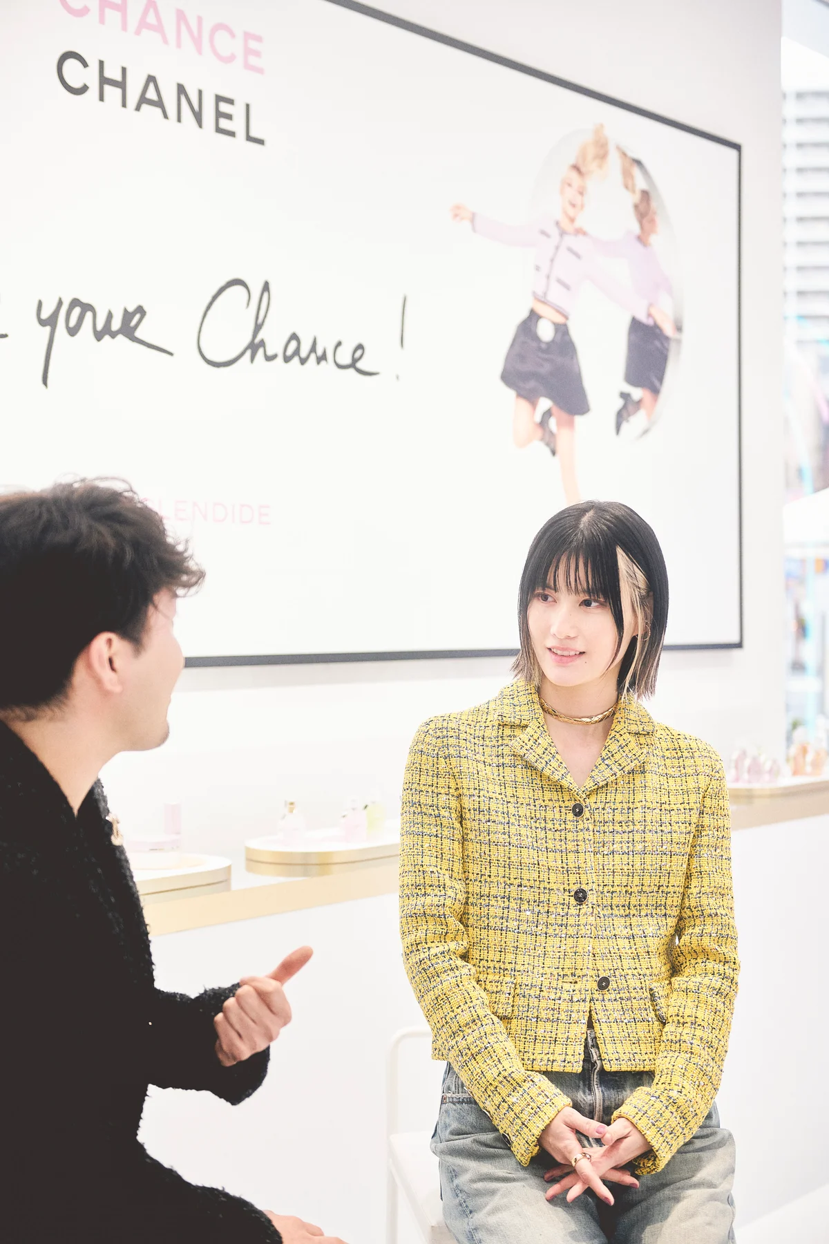 橋本愛が【シャネル】チャンスの期間限定イの画像_2