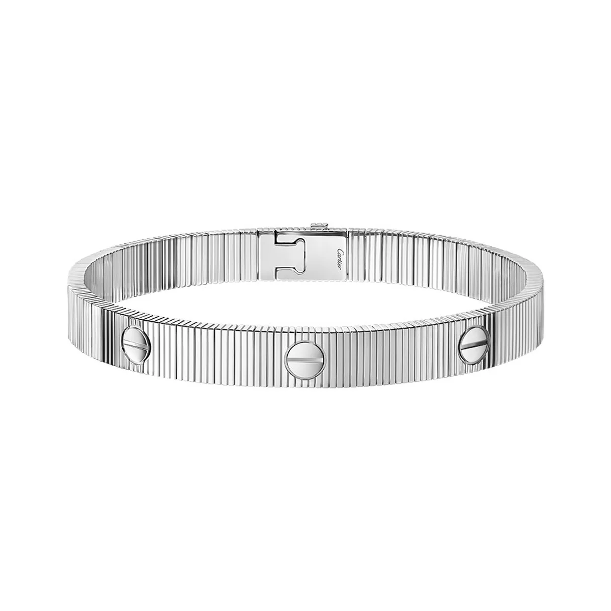 「LOVE アンリミテッド」ブレスレット〈WG〉¥1,597,200 Antoine Pividori © Cartier
