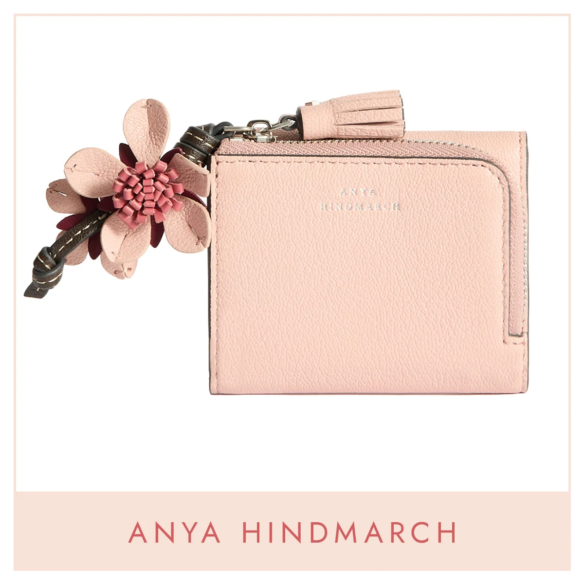 アニヤ・ハインドマーチ「Sakura ミニ・トライフォルド・ウォレット」の正面画像
