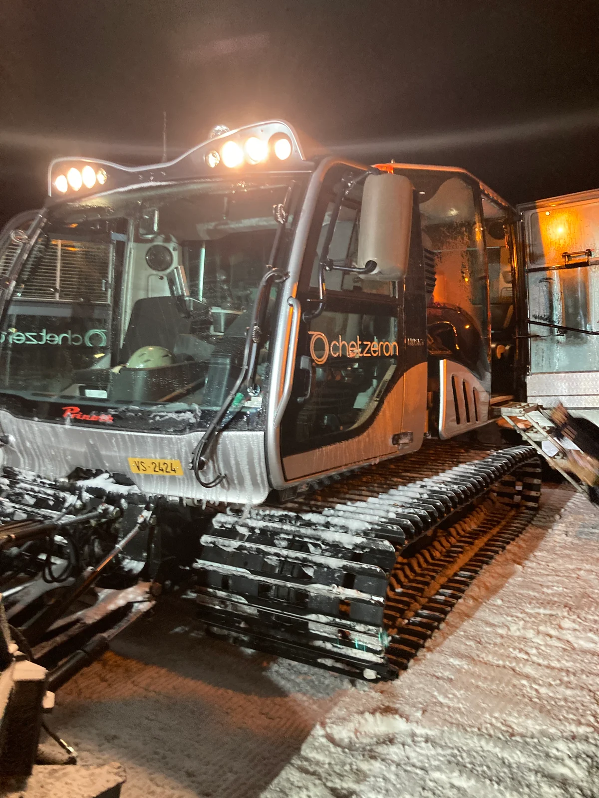 スイス　クラン・モンタナ　chetzeronへ向かう雪上車