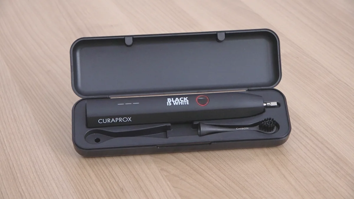 クラプロックス　音波式電動歯ブラシ　ブラックイズホワイト