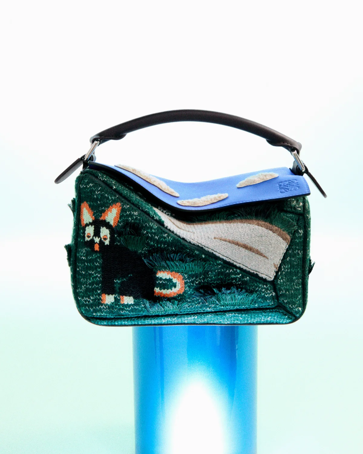 ロエベ、フューチャリスト キャット パズルバッグ スモール