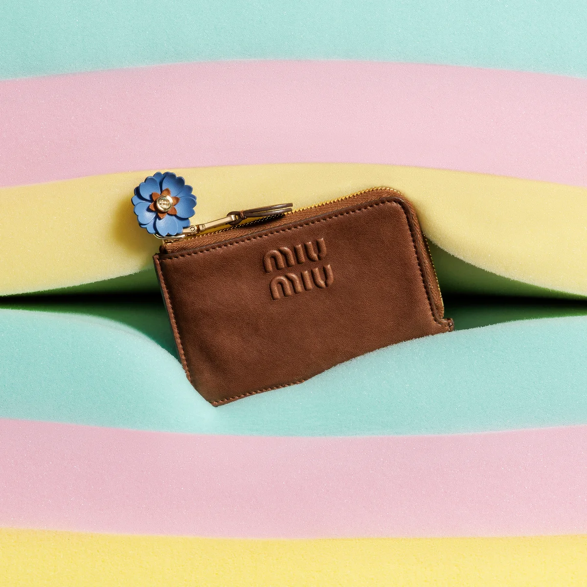 Miu Miu ミュウミュウ 新作スモールレザーグッズ