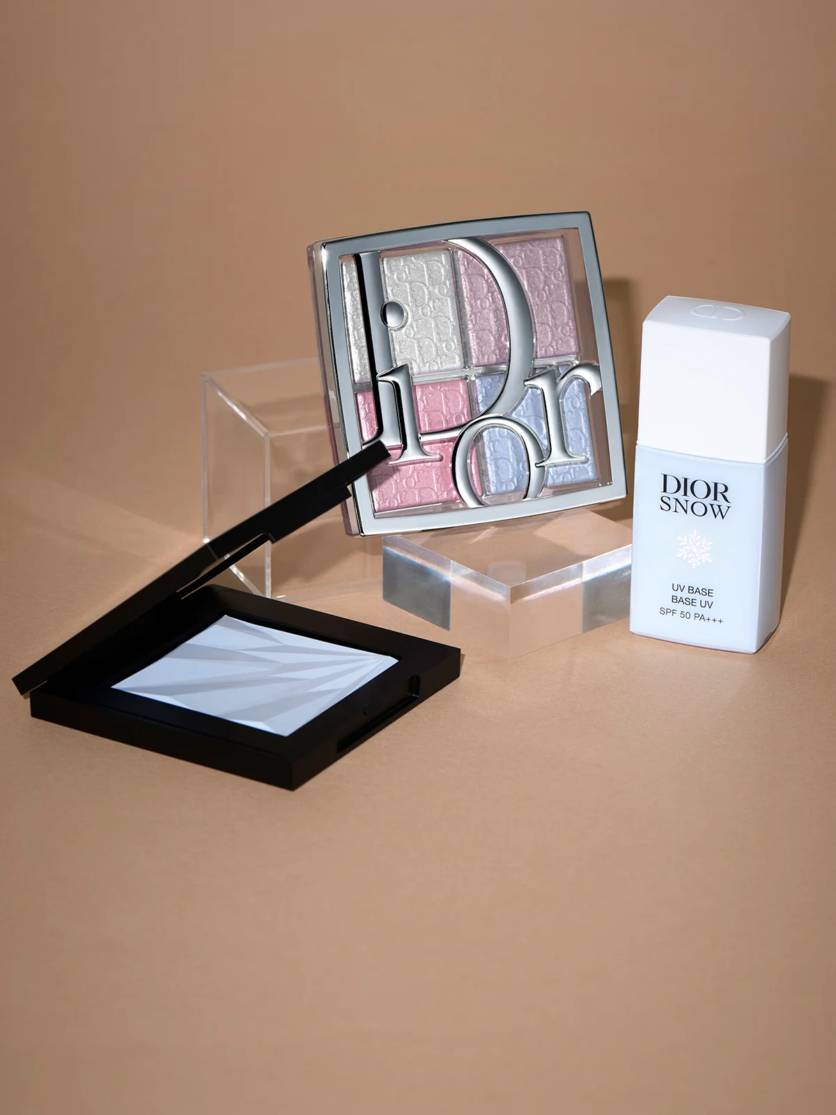 透明感コスメの集合写真