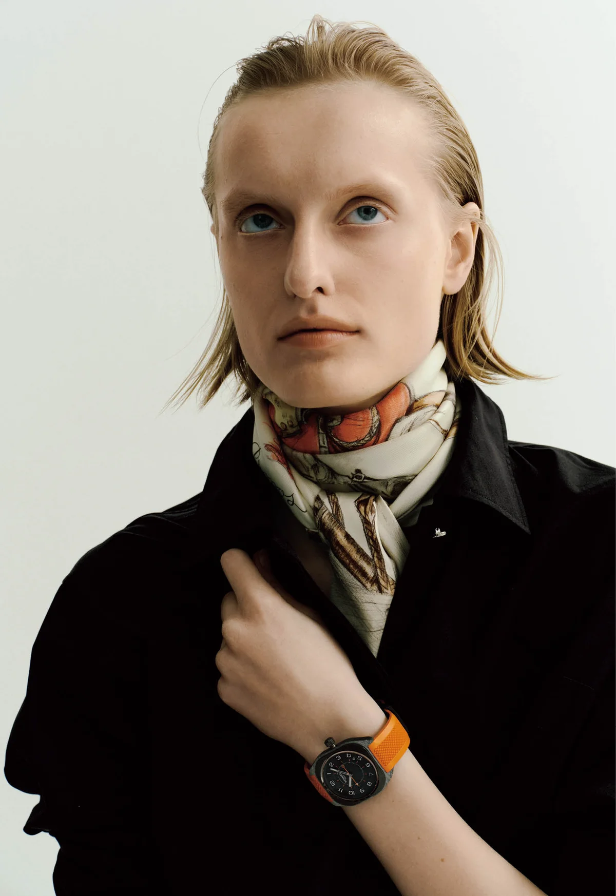 エルメスのシャツと時計「エルメスH08」