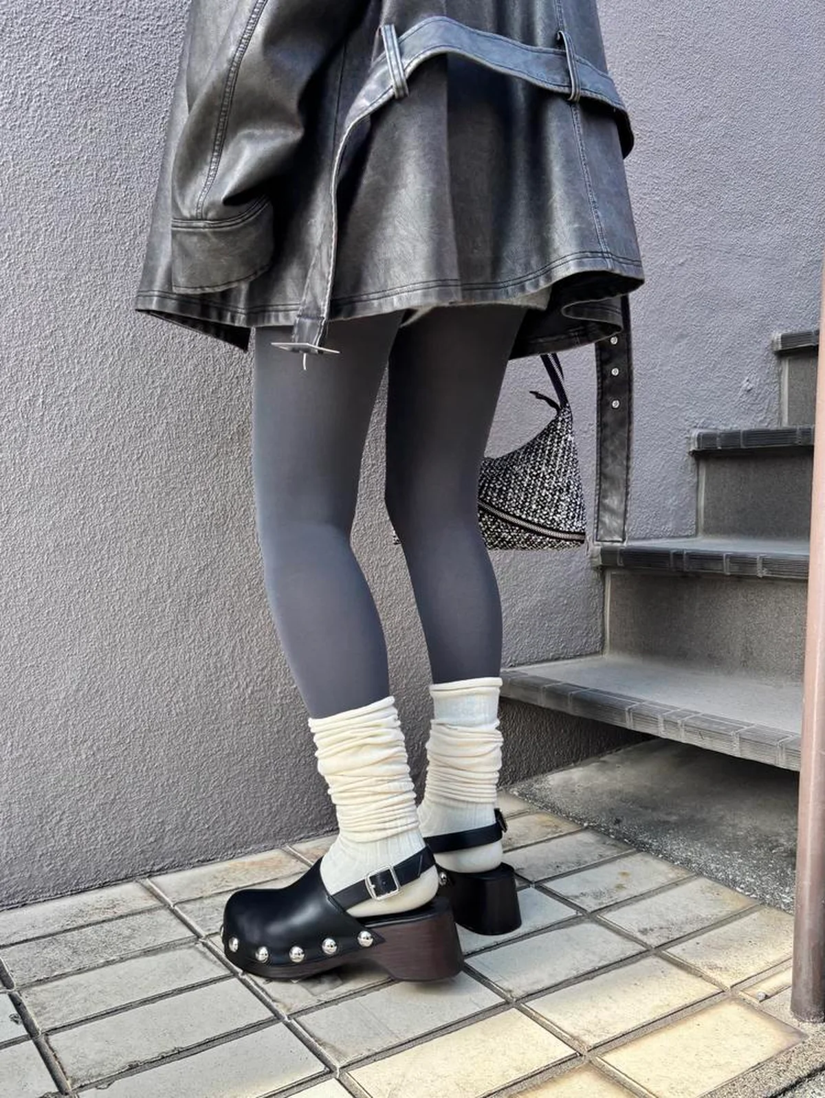 足元スタイリング　足元レイヤード　メゾンスペシャル　MAISON SPECIAL