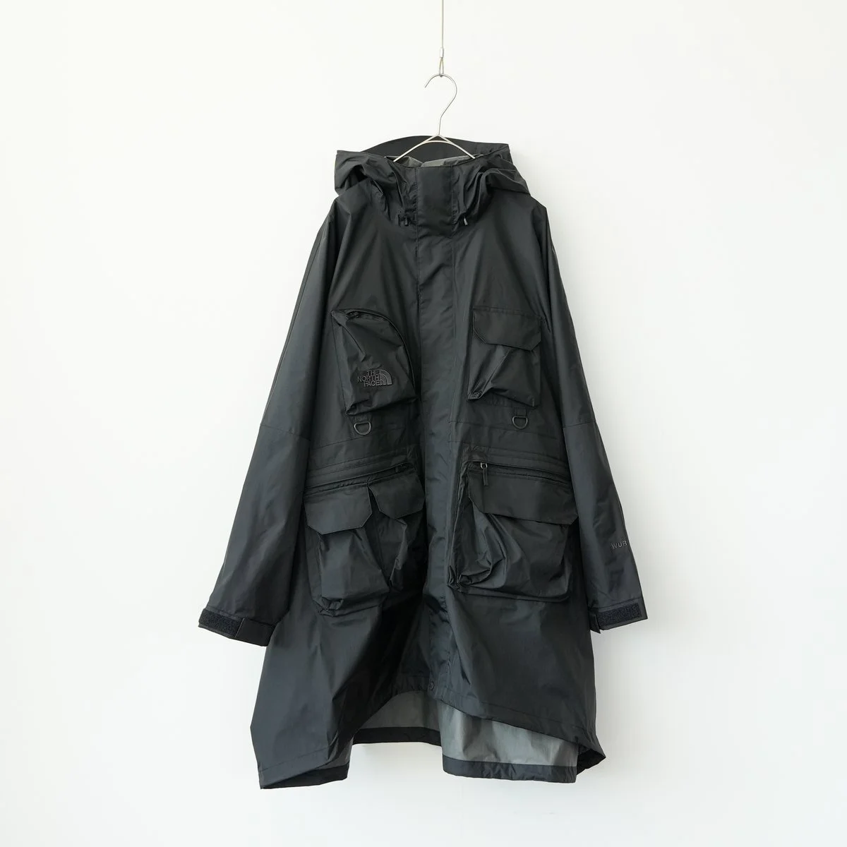 ザ・ノース・フェイス　THE NORTH FACE　ポンチョ　アウター