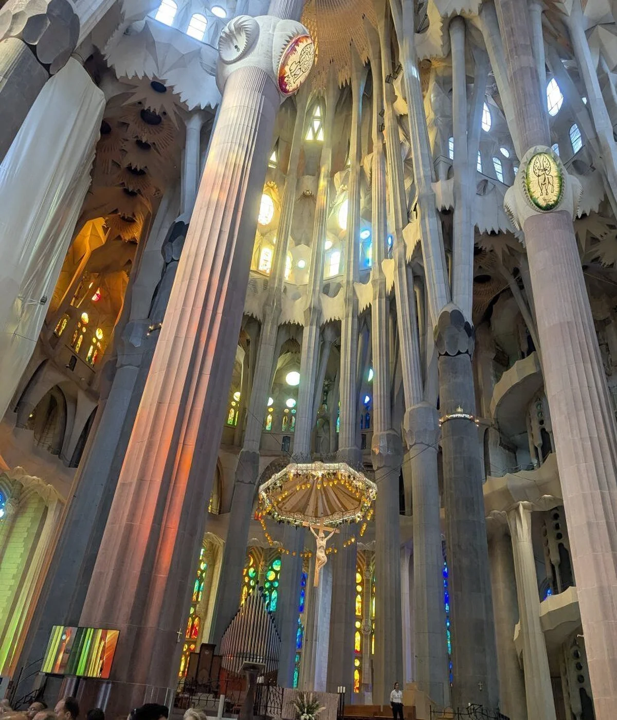 サグラダ・ファミリア　ガウディ　辛酸なめ子　バロセロナ