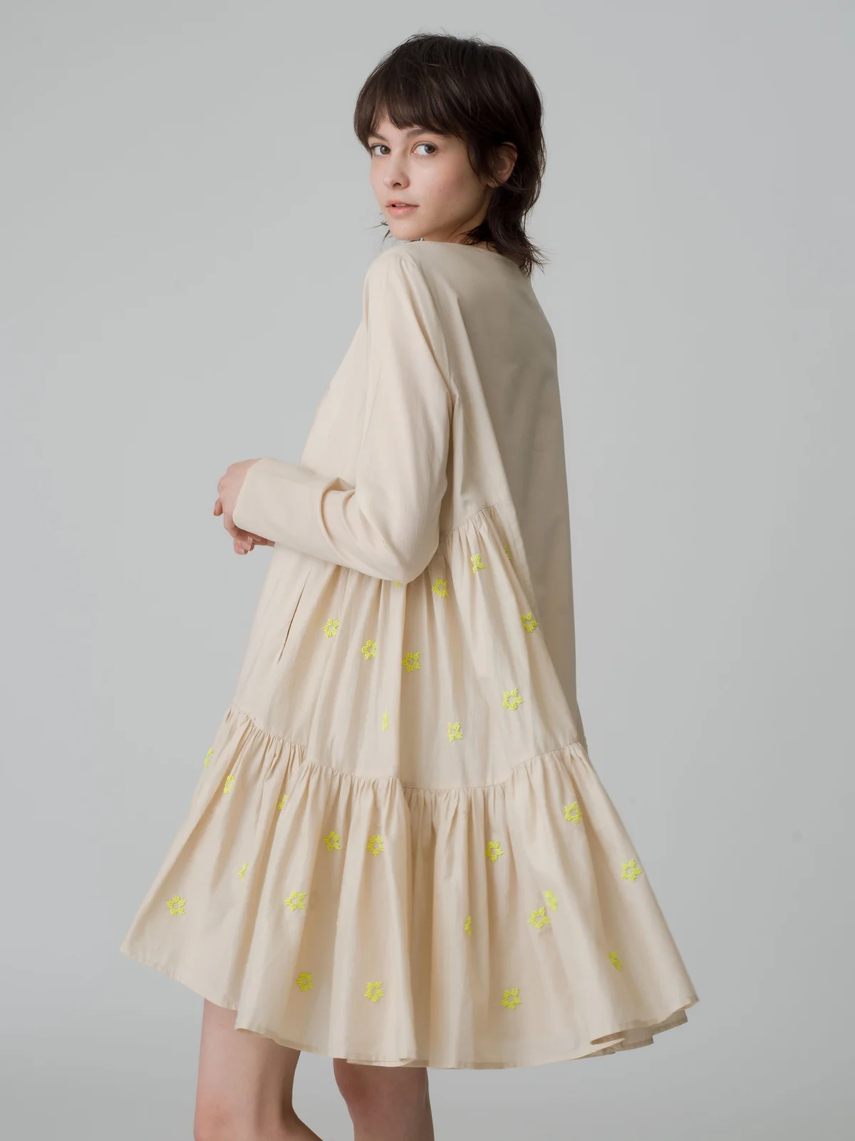 デザイナー来日を記念して特別なドレス「マーテル」も登場,マーレットのポップアップストアが伊勢丹新宿店で開催