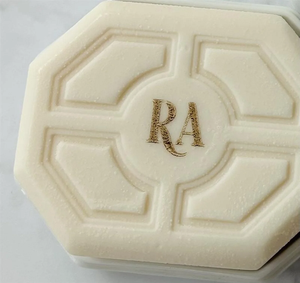 サヴォン・スゥペールファン　　オフィシーヌ・ユニヴェルセル・ビュリー