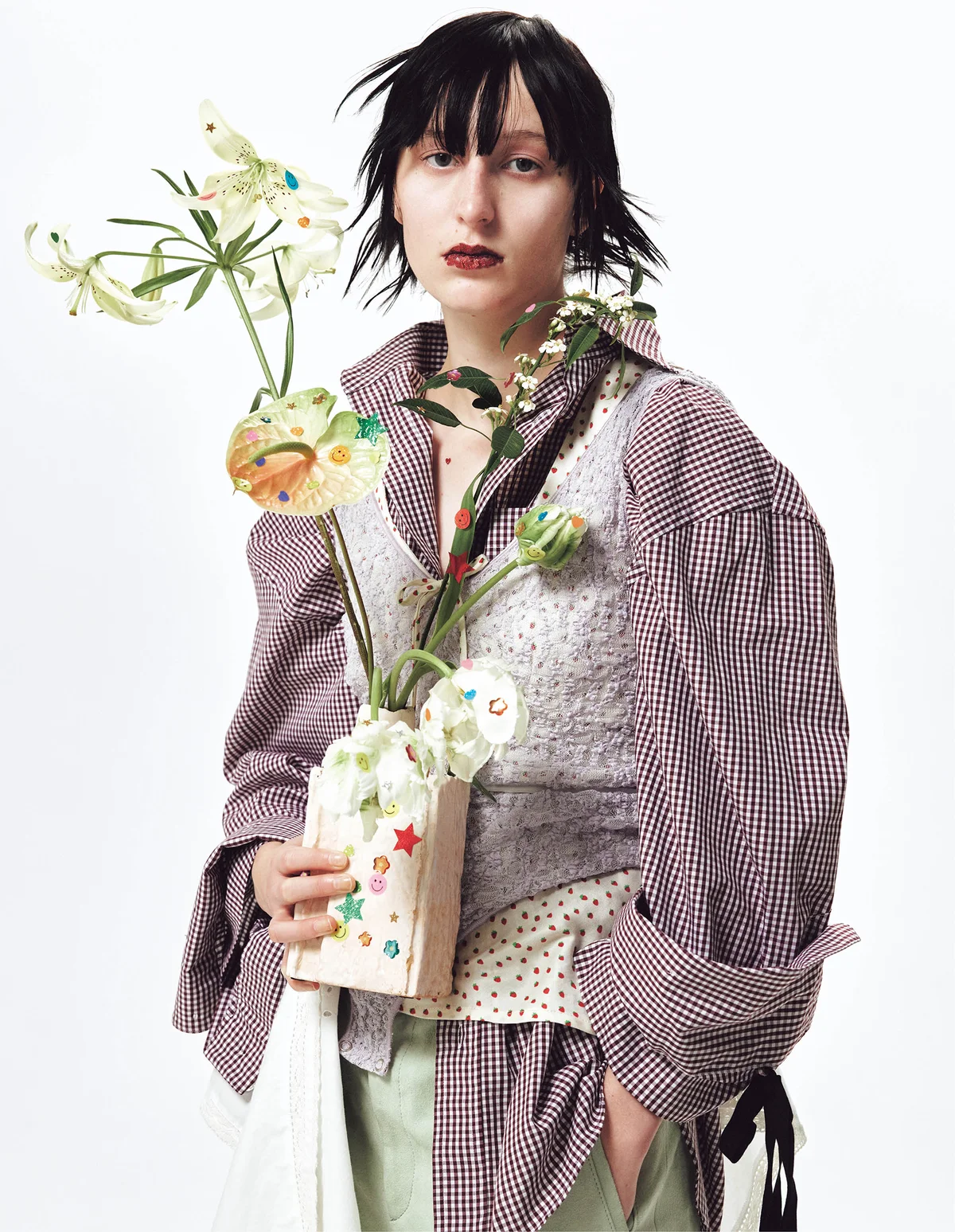 ボディスーツ￥39,930／ベースレンジ ジャパン（ベースレンジ）　キャミソール￥23,100／パサージュ ドゥ ストックマン 恵比寿店（オットダム）