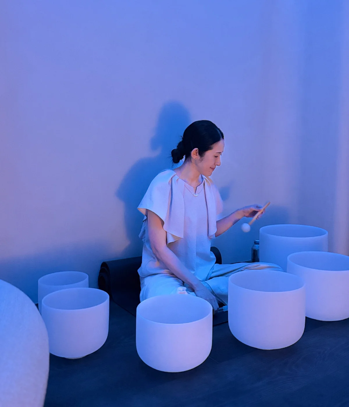 【JWマリオット・ホテル東京】クリスタルボウルでサウンドヒーリングのセッション