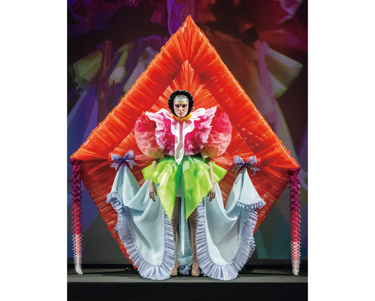 2026SS オートクチュールのヴィクター＆ロルフのドレス