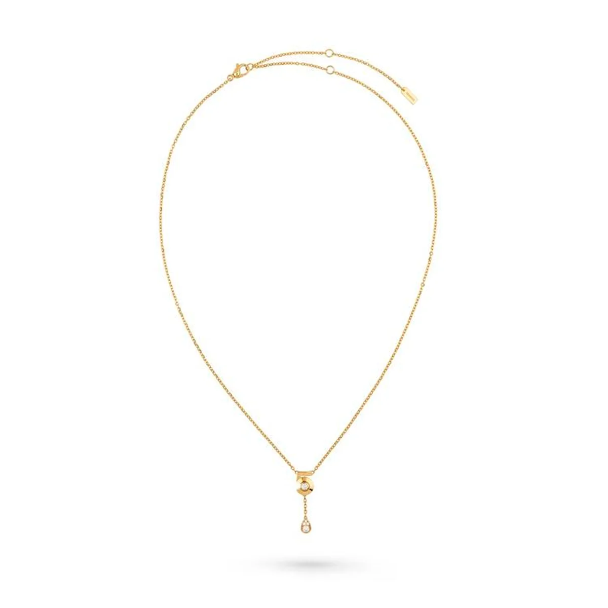 「エクストレ ドゥ シャネル N°5」ネックレス¥632,500 全形。香水瓶から滴るしずくのようなデザイン。