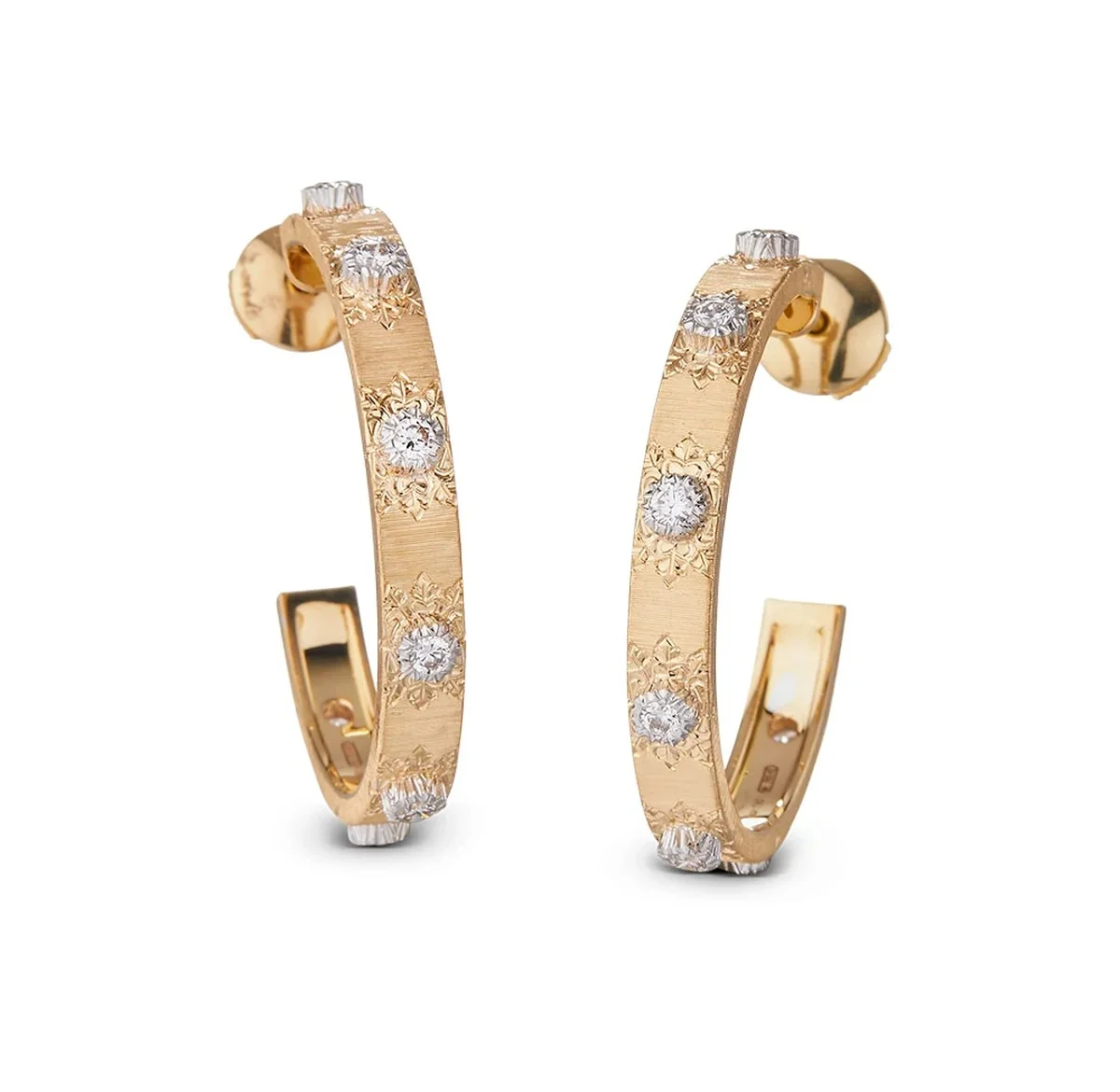 ブチェラッティ　Buccellati　新作フープイヤリング