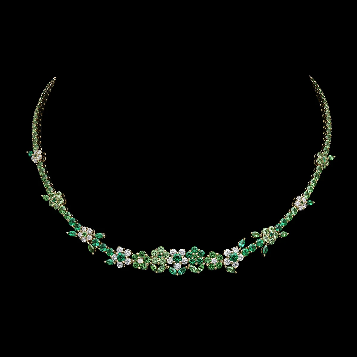 「ジャルダン マルチカラーズ」イヤリング〈YG、ダイヤモンド、ツァボライトガーネット、エメラルド〉