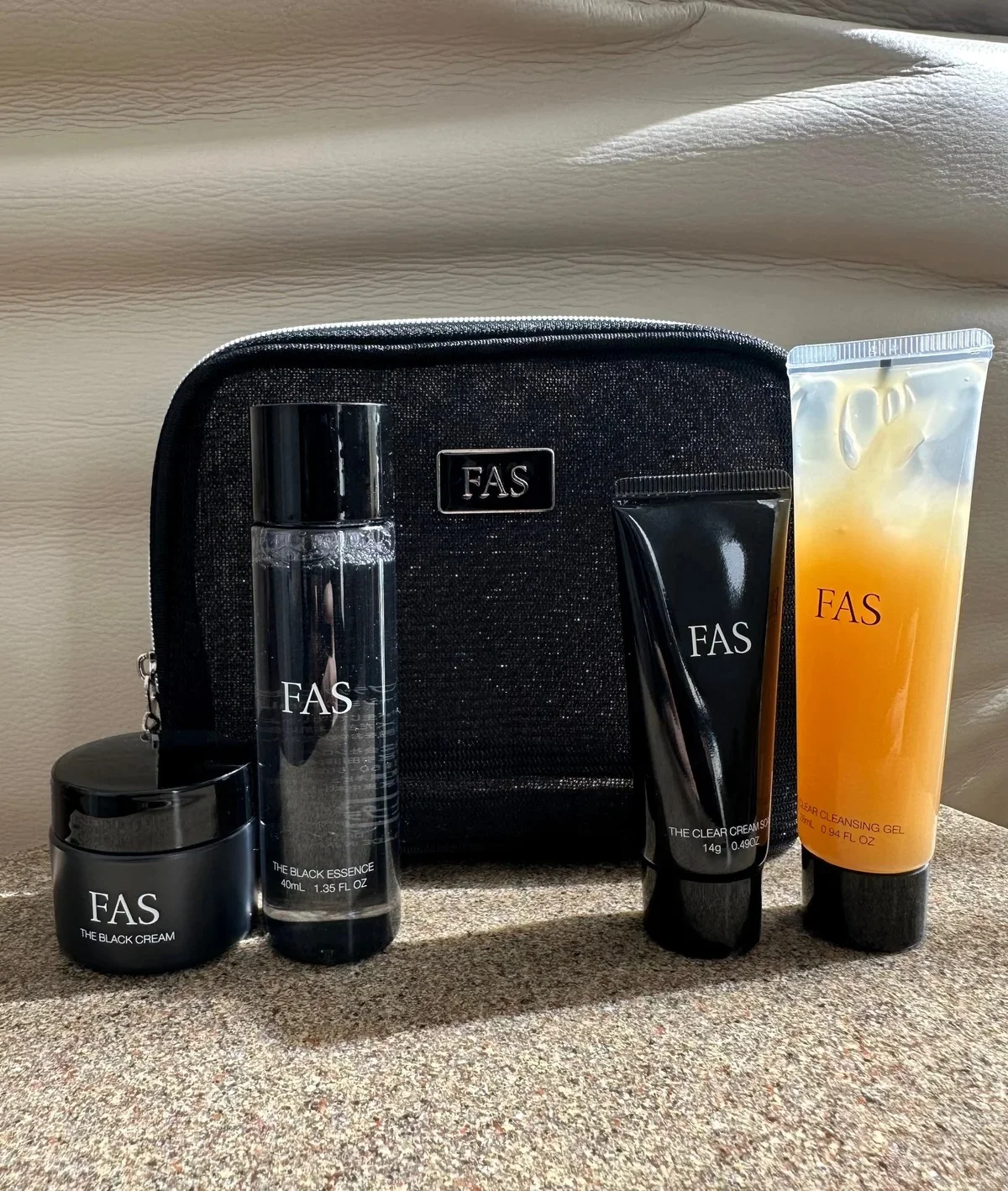 トライアルキット¥8,030　FAS　旅行　トラベルサイズ　スキンケア　コスメ