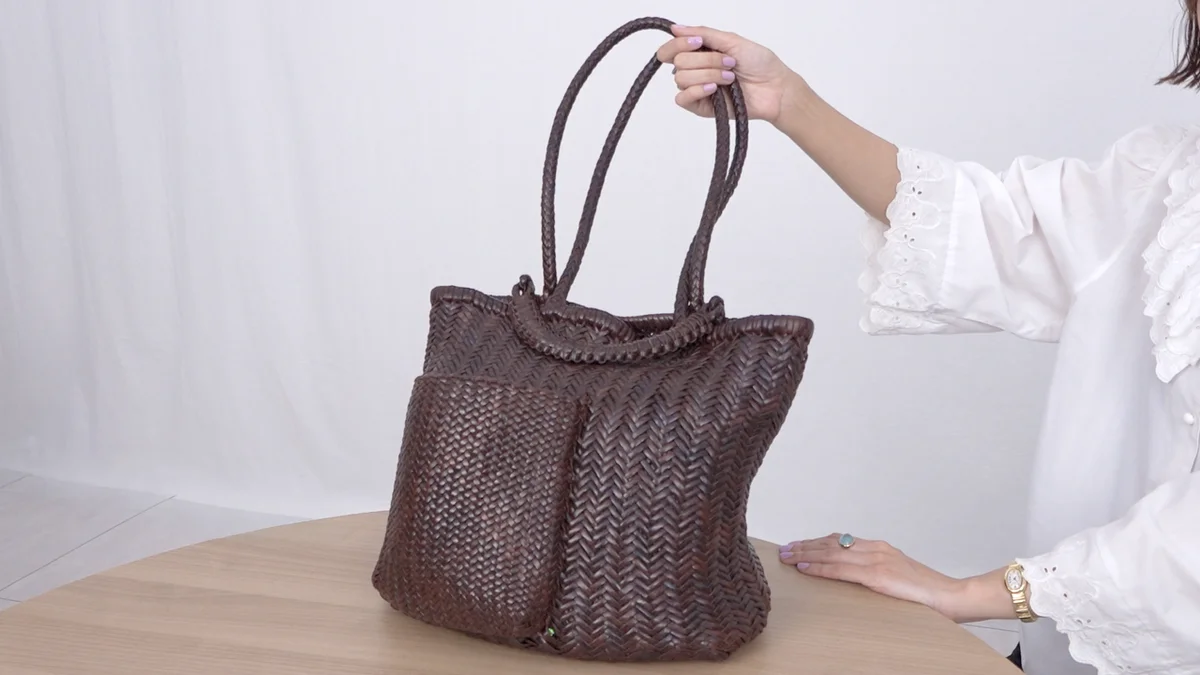 エディターITAGAKIのベストバイ サガン ヴィエンナ パザーブックトート