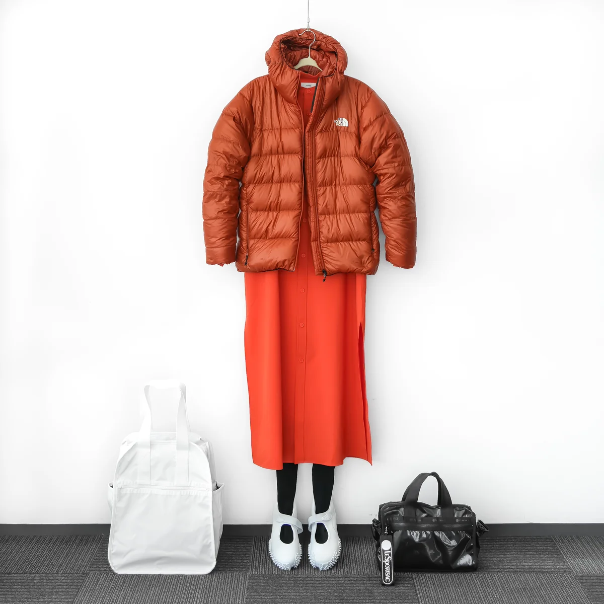 バイク ボストン（オボロ）＆ アーバン エディターズ バックパック（ノウム）を使用したペア持ちコーディネート