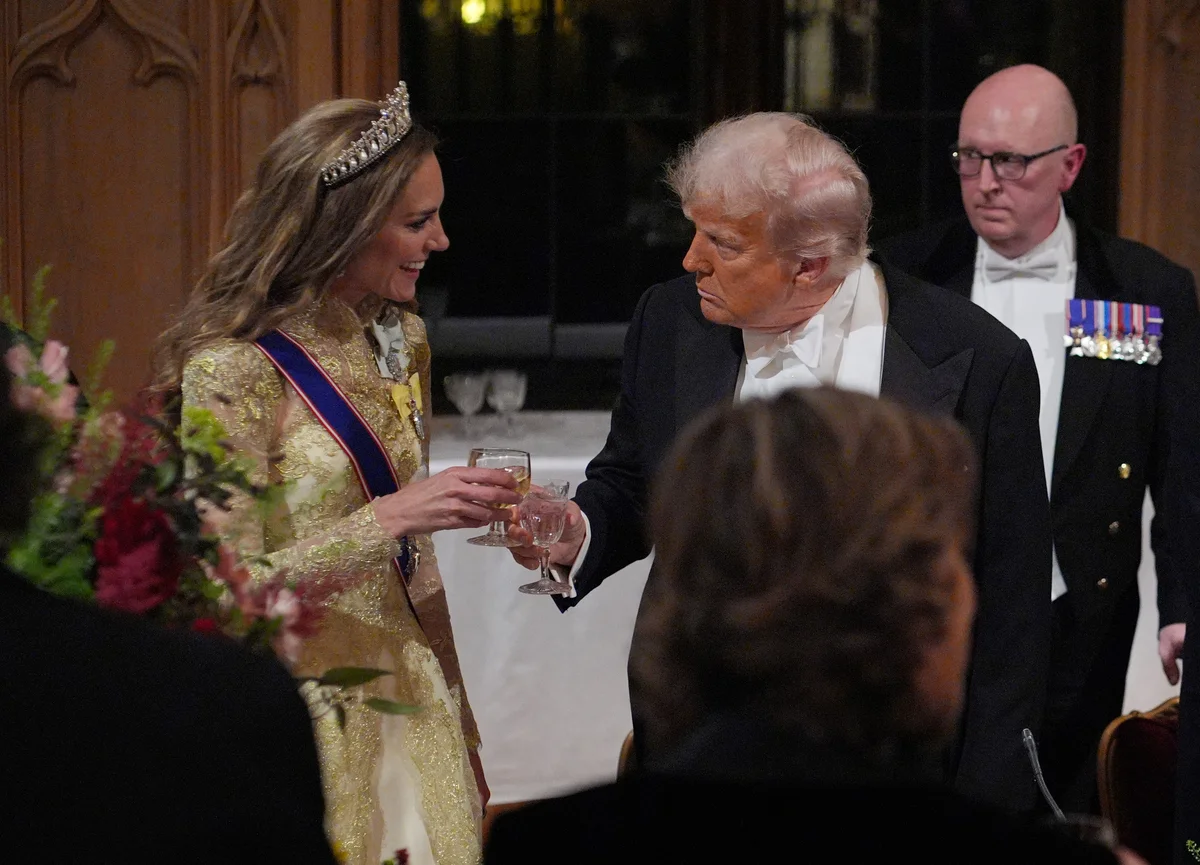 「息を呑むほど美しい」キャサリン皇太子妃の画像_3
