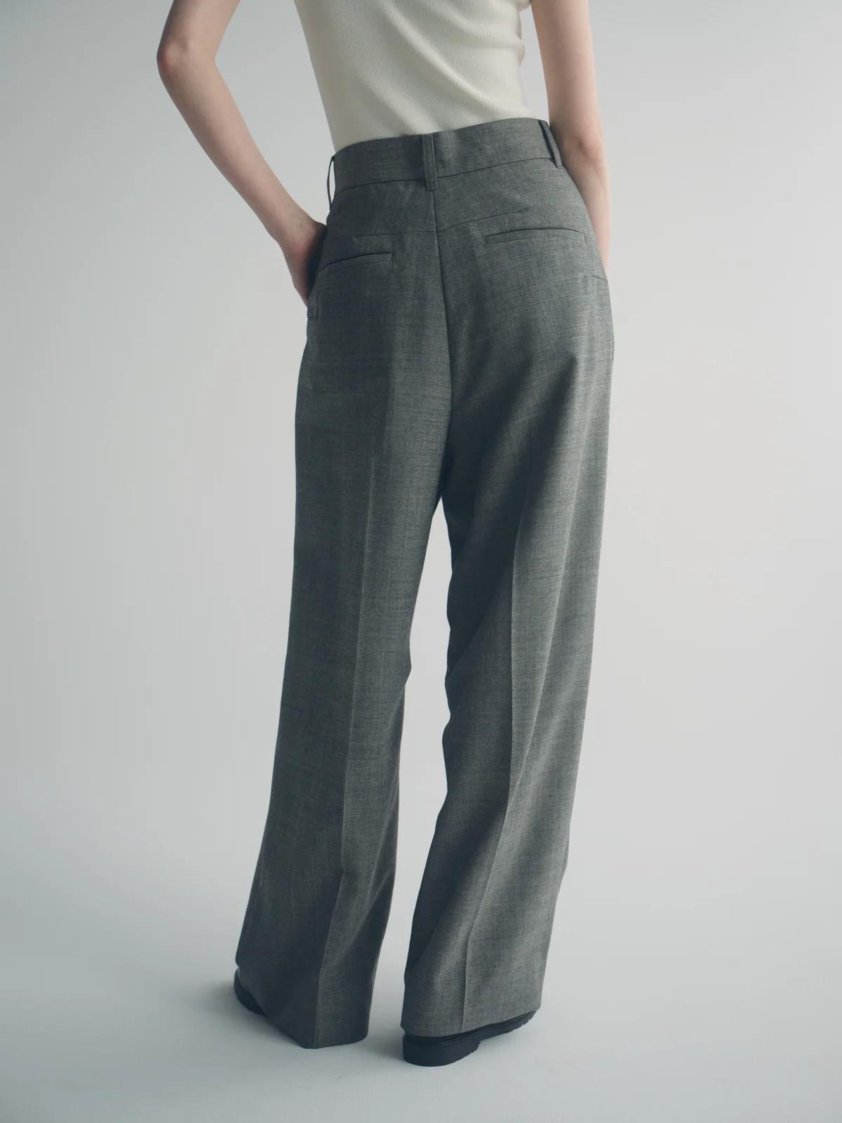 新生活にほしい名品、フォトコピューのパンツのバックデザイン