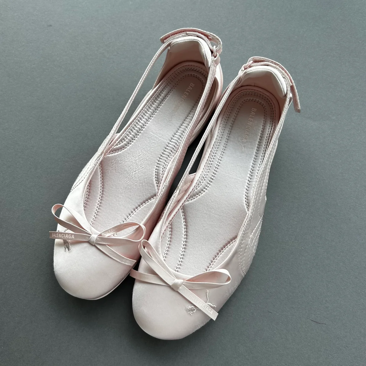 ウィメンズ スピードキャット バレエ サテン Balenciaga