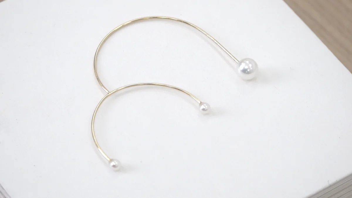 シハラの「モバイル シャンデリア ピアス 9」の写真