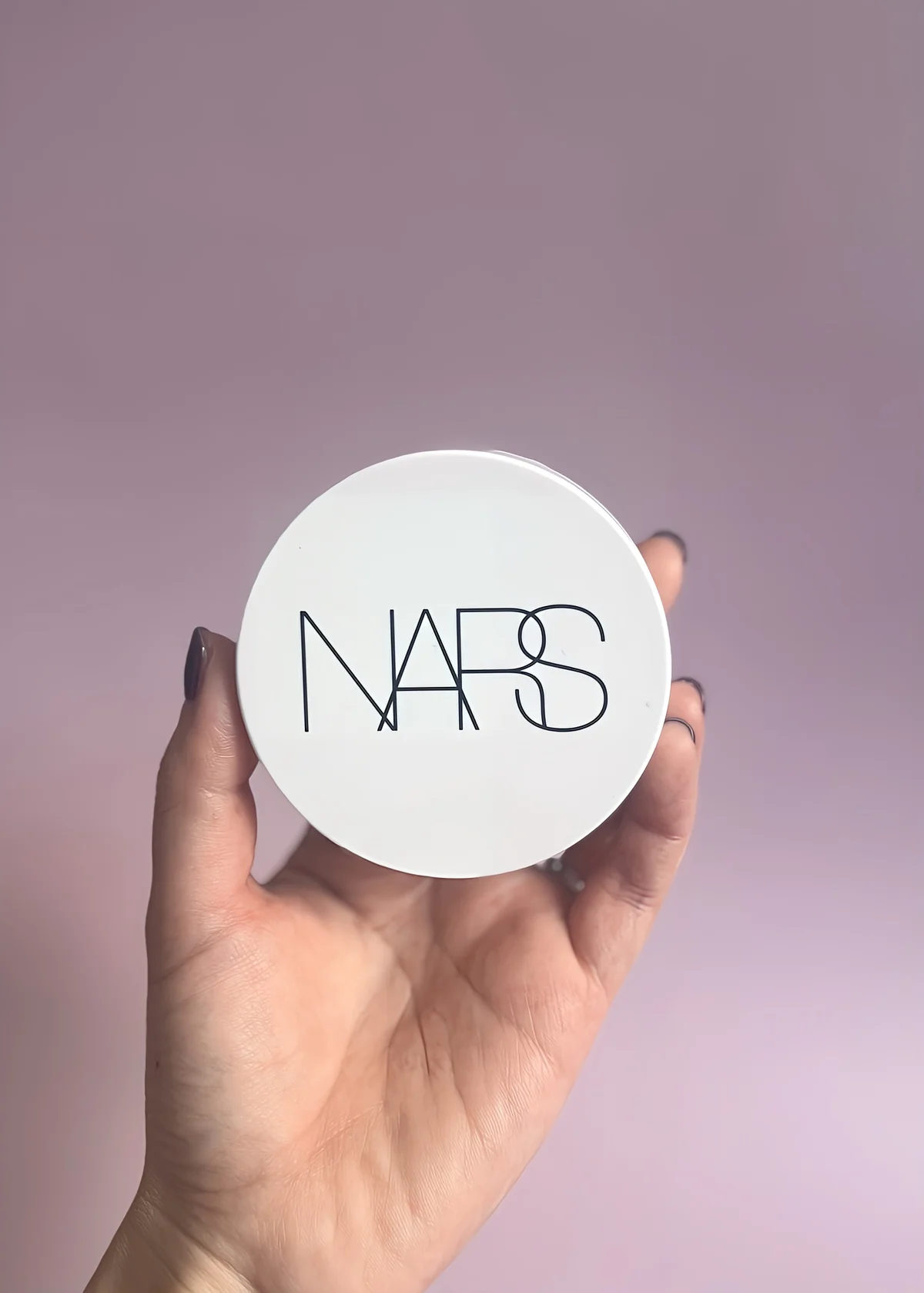 NARS ライトリフレクティング クッションファンデーションパッケージ写真