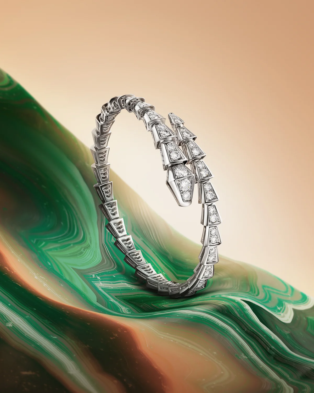 ブルガリ（BVLGARI）　「セルペンティ」