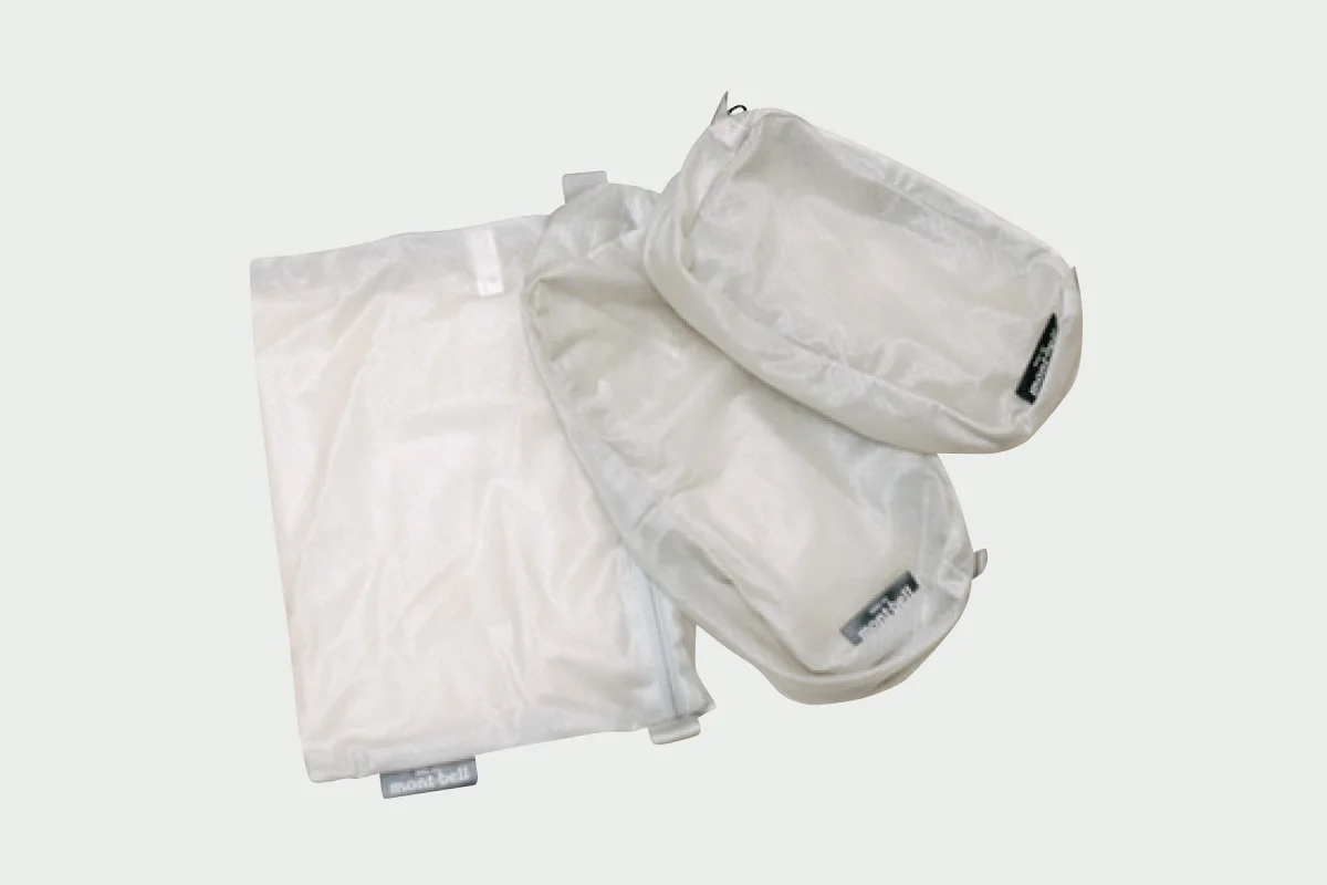 mont-bellのトラベルポーチ