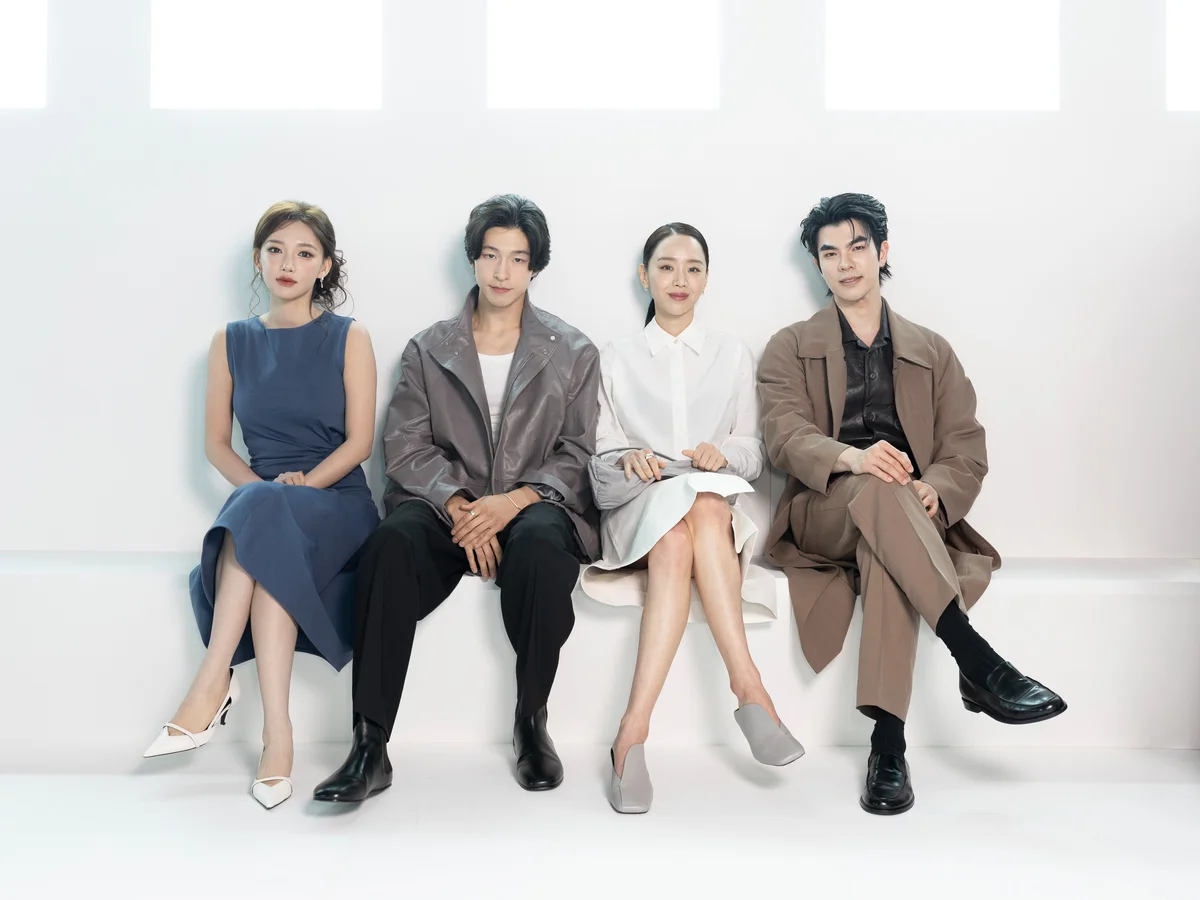 COS2026年春夏コレクションに駆け付けたソンソ（チェン・シャオ）、ホン・ギョン、シン・ヘソン、マイル